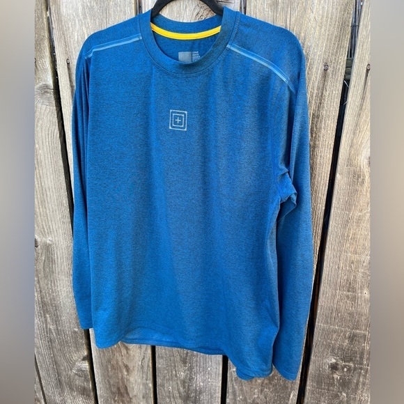 Men's 5.11 Tactical Shirt Blue Solid LS L Rash Guard Active Breath Gym Surf Pool - Picture 3 of 10